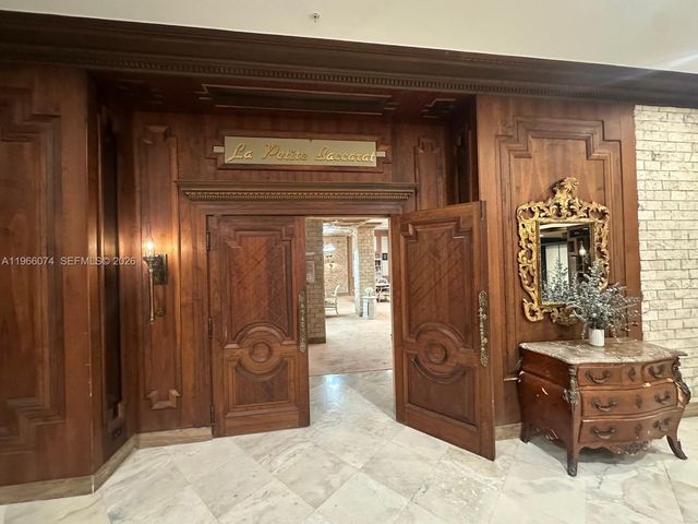 6039 Collins Ave 1625, Miami Beach, FL 33140