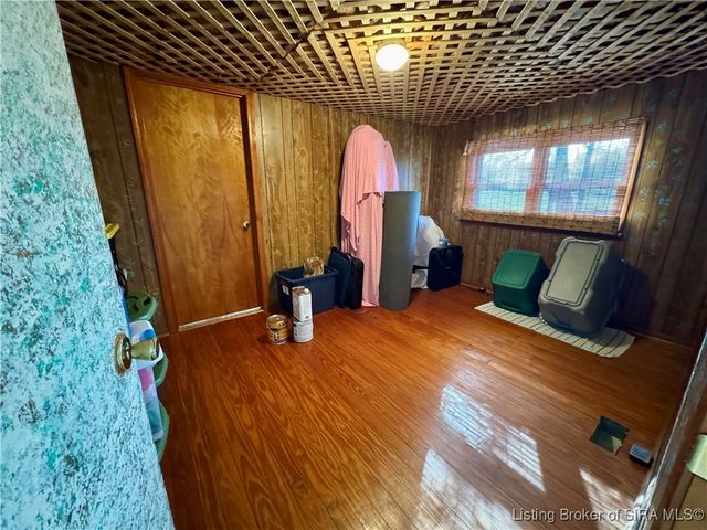 6113 Hibernia Road, Charlestown, IN 47111