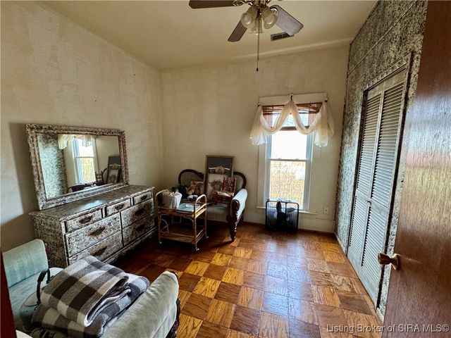 6113 Hibernia Road, Charlestown, IN 47111