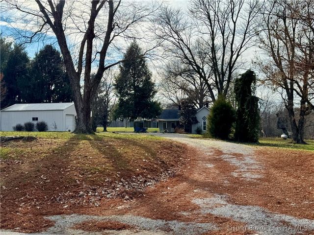 6113 Hibernia Road, Charlestown, IN 47111