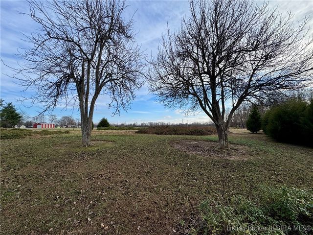 6113 Hibernia Road, Charlestown, IN 47111