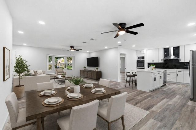3084 SPIREA STREET, Sarasota, FL 34231