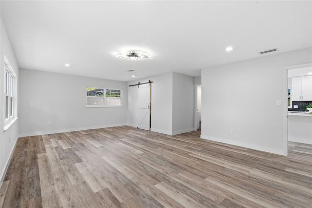 3084 SPIREA STREET, Sarasota, FL 34231