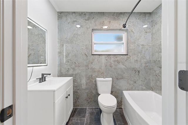 3084 SPIREA STREET, Sarasota, FL 34231