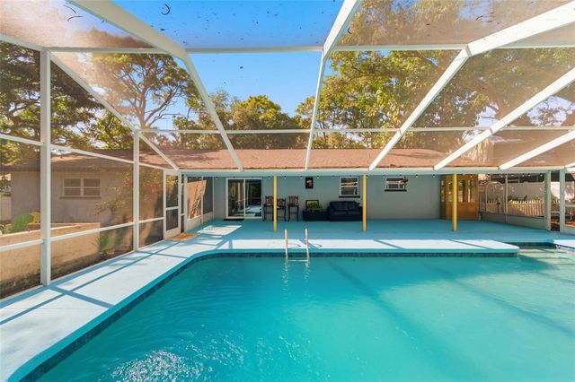 3084 SPIREA STREET, Sarasota, FL 34231