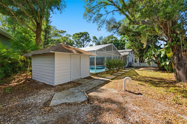 3084 SPIREA STREET, Sarasota, FL 34231