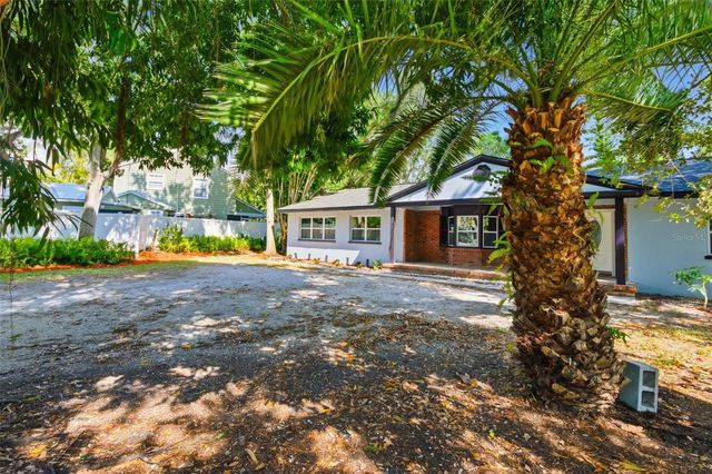 3084 SPIREA STREET, Sarasota, FL 34231