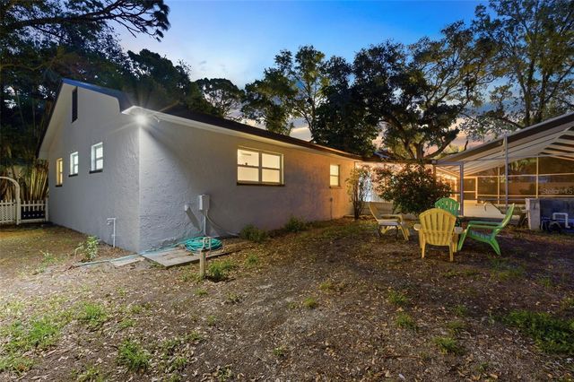 3084 SPIREA STREET, Sarasota, FL 34231