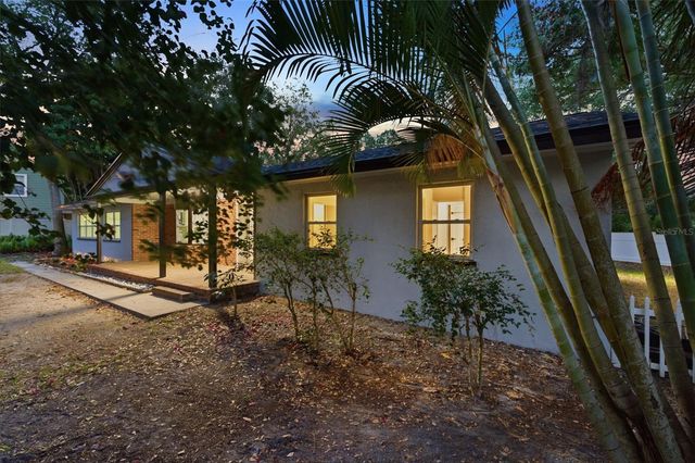 3084 SPIREA STREET, Sarasota, FL 34231