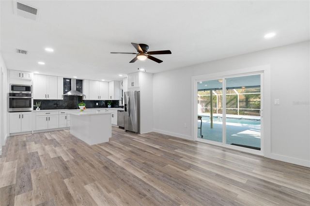3084 SPIREA STREET, Sarasota, FL 34231