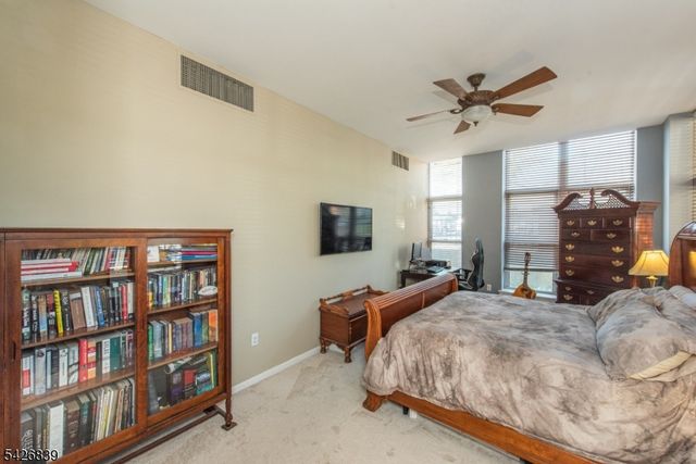 262 Main St 103, Little Falls Twp., NJ 07424