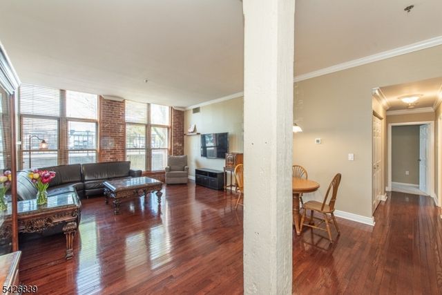 262 Main St 103, Little Falls Twp., NJ 07424