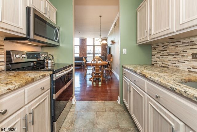 262 Main St 103, Little Falls Twp., NJ 07424