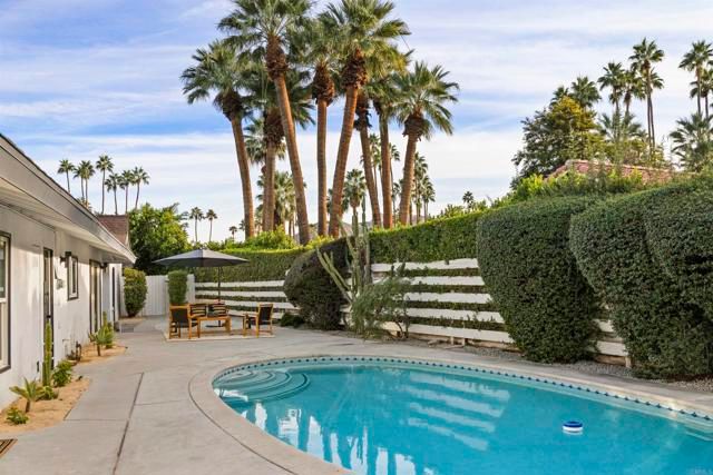 1111 S San Joaquin, Palm Springs, CA 92264