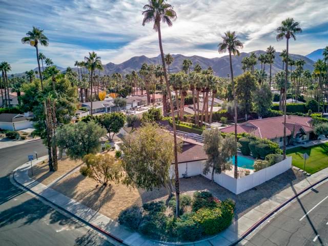 1111 S San Joaquin, Palm Springs, CA 92264