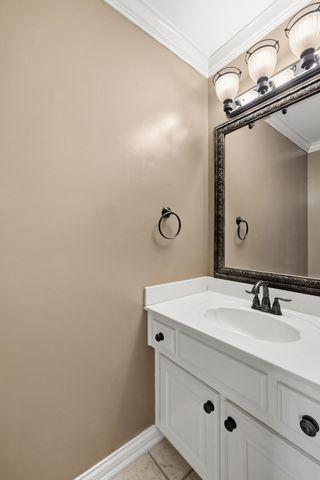 2820 Ashbrooke Drive, Lexington, KY 40513