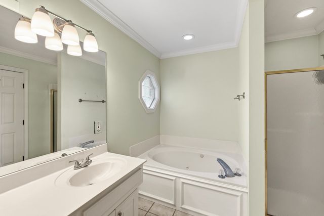 2820 Ashbrooke Drive, Lexington, KY 40513
