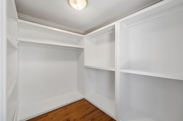 2820 Ashbrooke Drive, Lexington, KY 40513