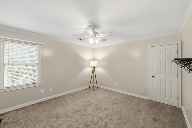 2820 Ashbrooke Drive, Lexington, KY 40513