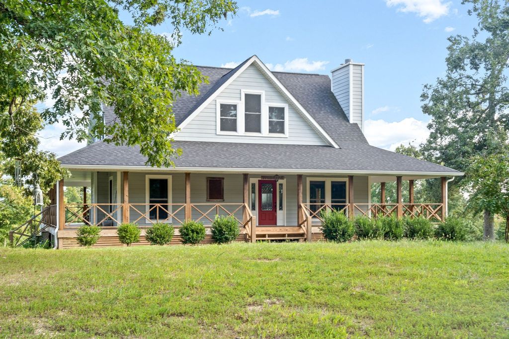 554 Hayes Ridge Rd, Indian Mound, TN 37079
