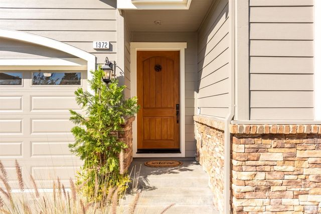 1972 Gardenview Cir, Santa Rosa, CA 95403