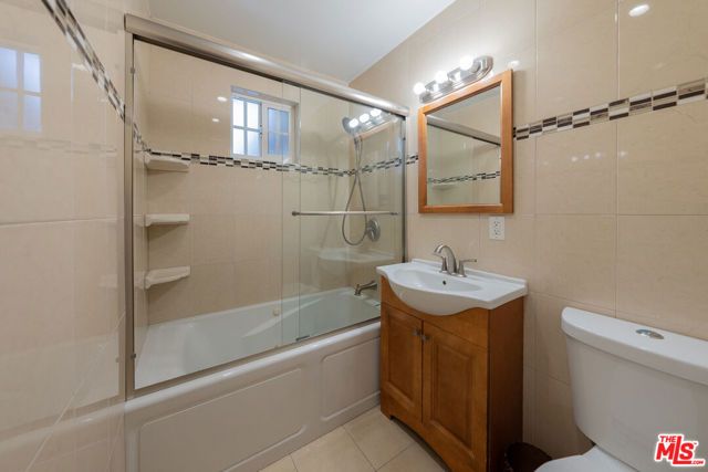 10636 Nettleton Street, Sun Valley (los Angeles), CA 91352
