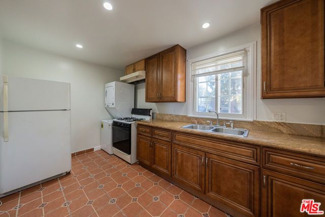 10636 Nettleton Street, Sun Valley (los Angeles), CA 91352