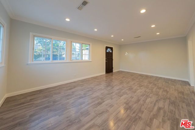 10636 Nettleton Street, Sun Valley (los Angeles), CA 91352