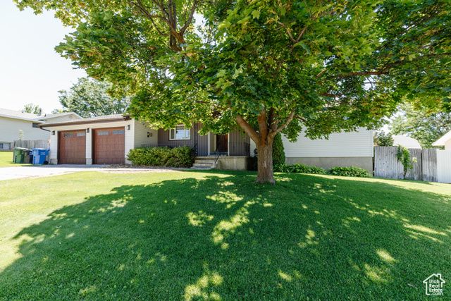 330 E 100 N, Hyde Park, UT 84318