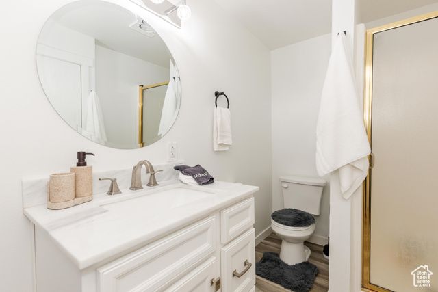 330 E 100 N, Hyde Park, UT 84318