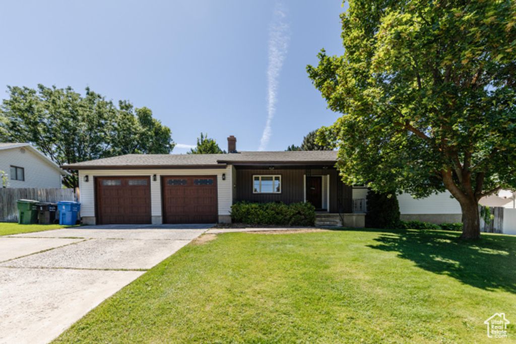 330 E 100 N, Hyde Park, UT 84318