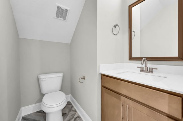 2804 Brewster Dr, Clarksville, TN 37042
