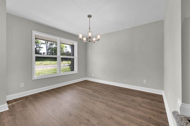 2804 Brewster Dr, Clarksville, TN 37042