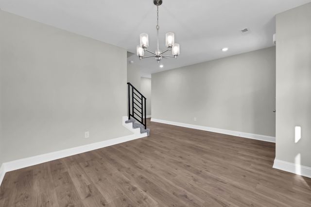 2804 Brewster Dr, Clarksville, TN 37042