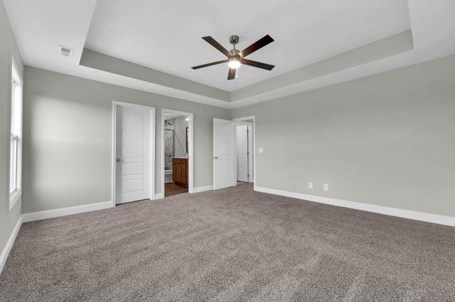 2804 Brewster Dr, Clarksville, TN 37042