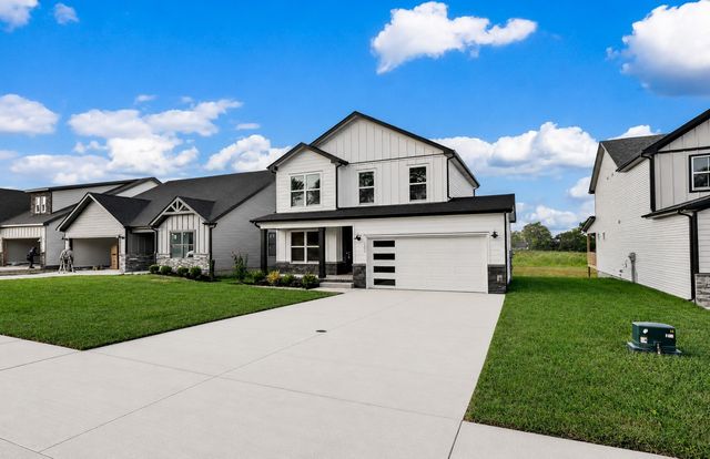 2804 Brewster Dr, Clarksville, TN 37042