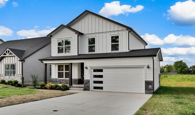 2804 Brewster Dr, Clarksville, TN 37042