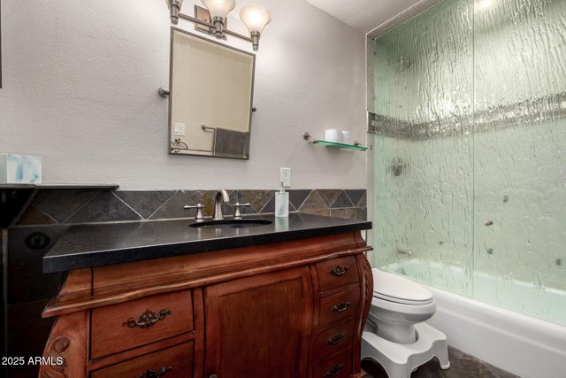 5319 N 15TH Street, Phoenix, AZ 85014