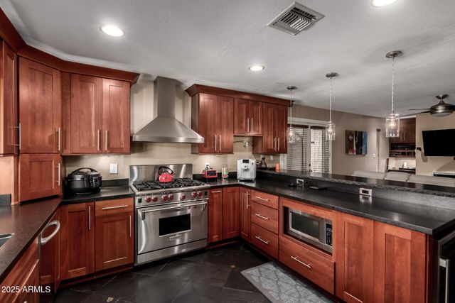 5319 N 15TH Street, Phoenix, AZ 85014