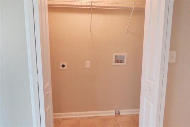 2630 Colonial Drive, College Park, GA 30337