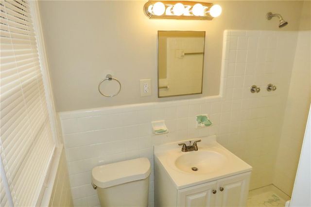 2630 Colonial Drive, College Park, GA 30337