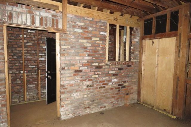 2630 Colonial Drive, College Park, GA 30337
