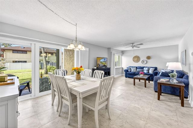 101 LOUELLA LANE 11, Nokomis, FL 34275
