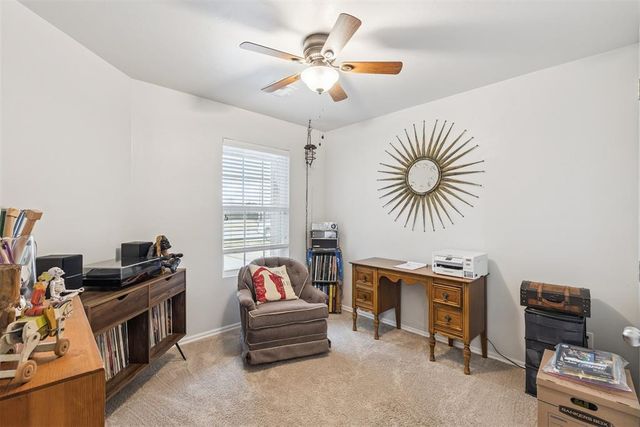 10124 Sussex Place, The Village, OK 73120