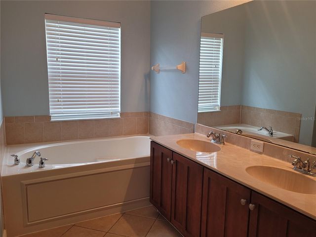 20722 GREAT LAUREL AVENUE, Tampa, FL 33647