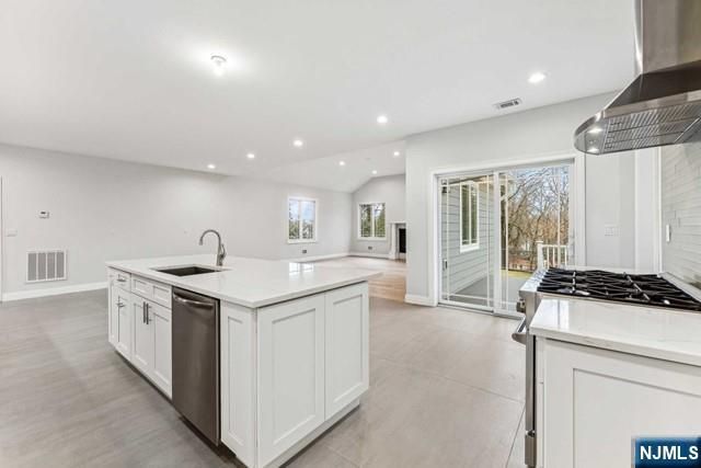 25 Jones Court, Norwood, NJ 07648