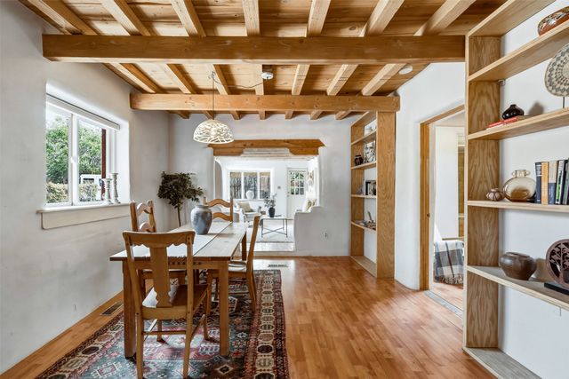 1011 Lopez Street, Santa Fe, NM 87501