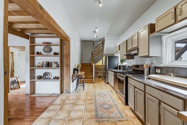 1011 Lopez Street, Santa Fe, NM 87501