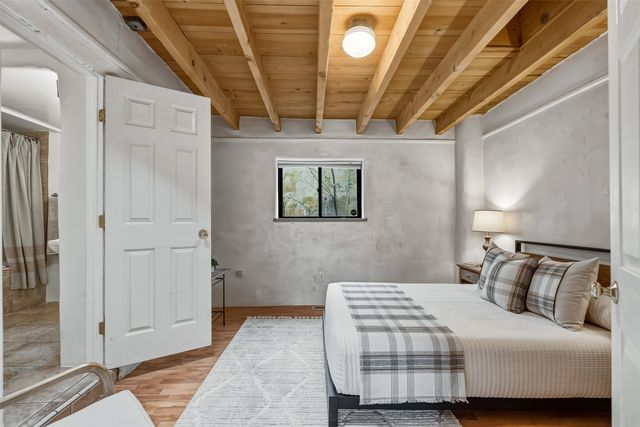 1011 Lopez Street, Santa Fe, NM 87501