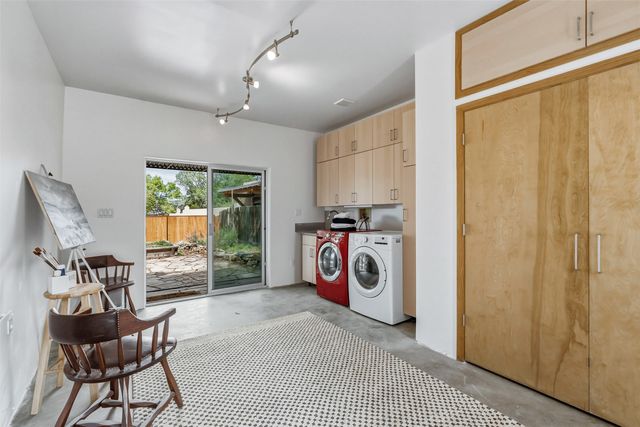 1011 Lopez Street, Santa Fe, NM 87501